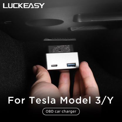 For Tesla Model 3 Model Y Central Control USB Shunt Hub Car Decoration Accessories 27W Quick Charger Docking Station